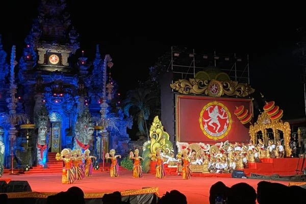 Utsawa (Parade) Gong Kebyar Anak-anak