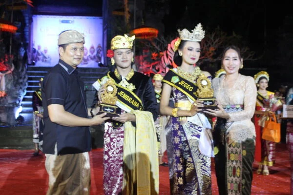 Grand Final Jegeg Bagus Jembrana 2025 Telah Digelar, Bagus Abei dan Jegeg Luna Jadi Jawara Gumi Kauh